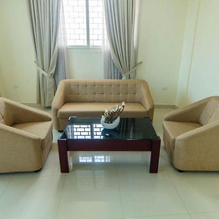 Miracle Residency Hotel Kizhake Chālakudi Buitenkant foto